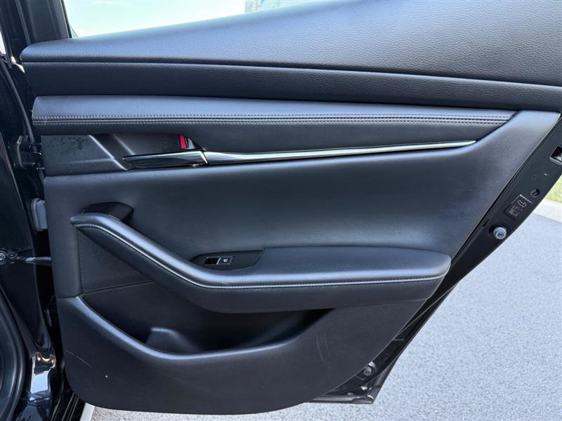 Used 2019 MAZDA MAZDA3 Hatchback FWD image 33