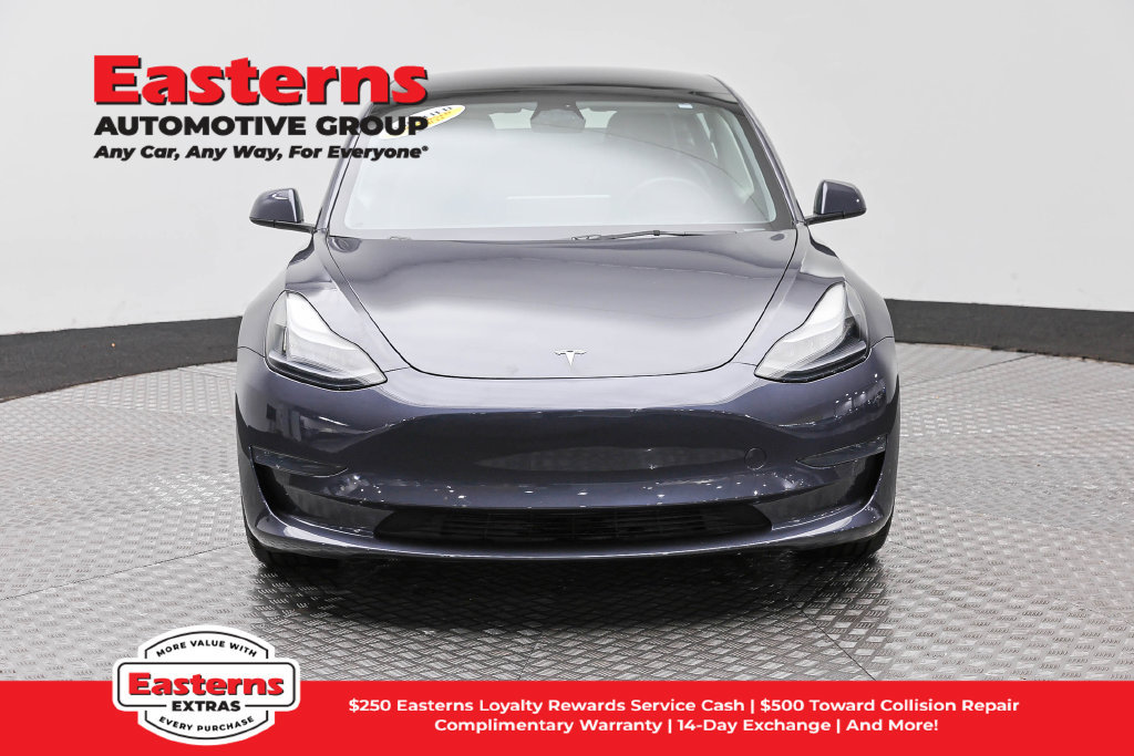Used 2023 Tesla Model 3 Standard Range RWD image 3