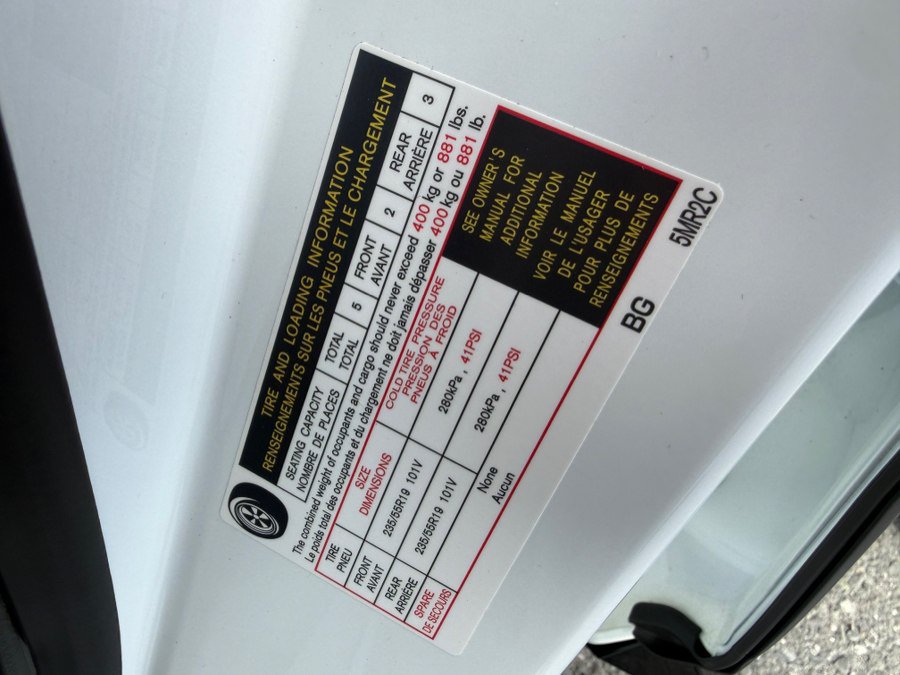 Used 2024 Nissan Ariya AWD image 59
