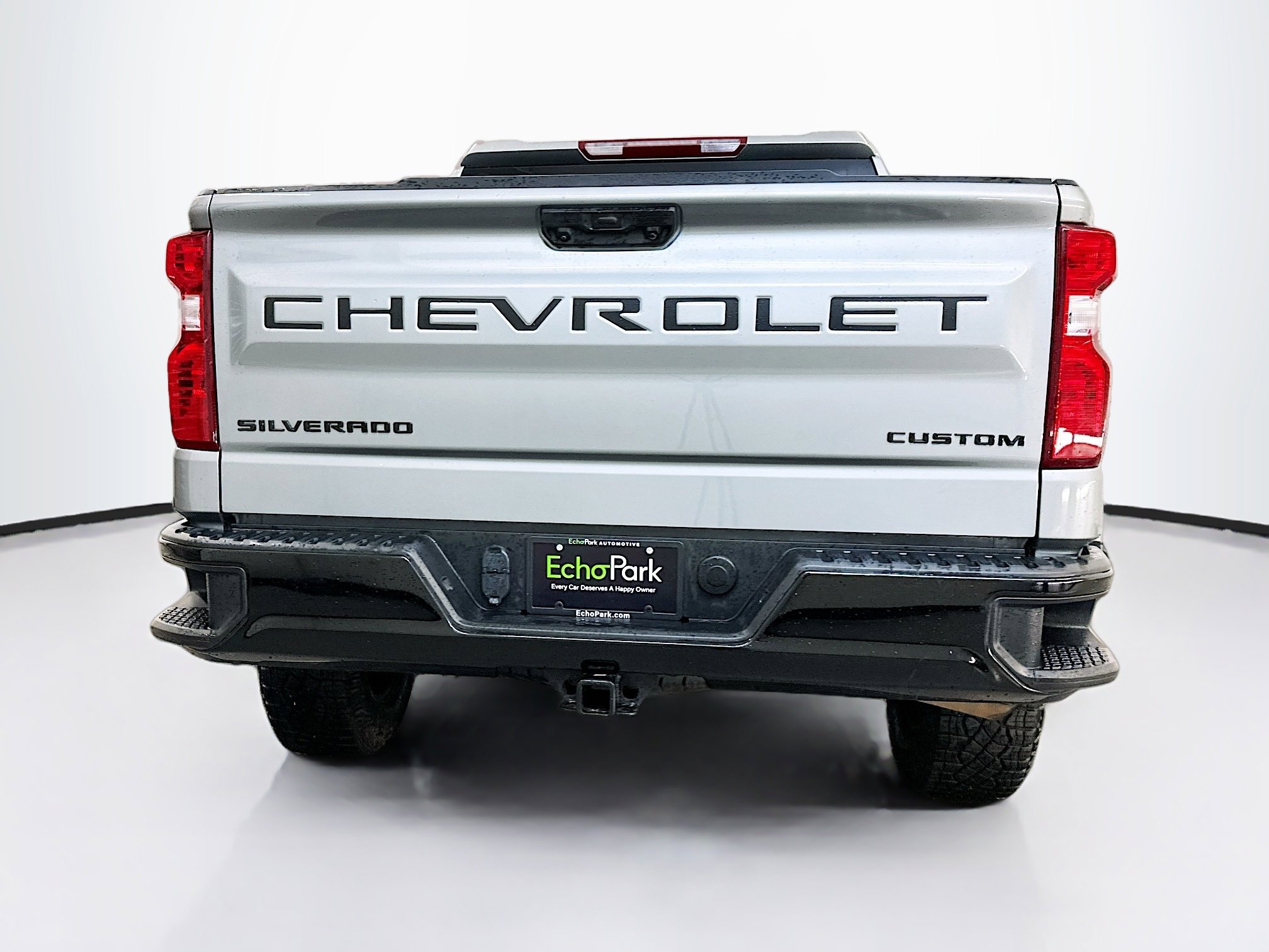 Used 2024 Chevrolet Silverado 1500 Custom Trail Boss w/ LPO, Dark Essentials Package image 9