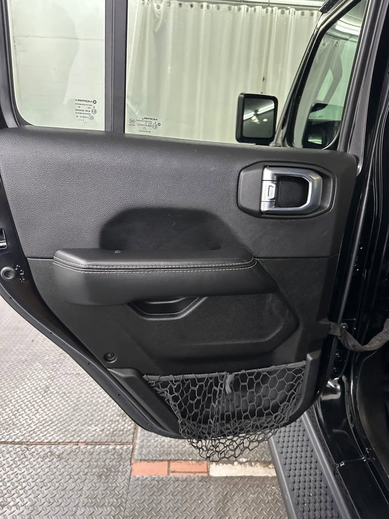 Used 2021 Jeep Wrangler Unlimited Sahara w/ Cold Weather Group image 29