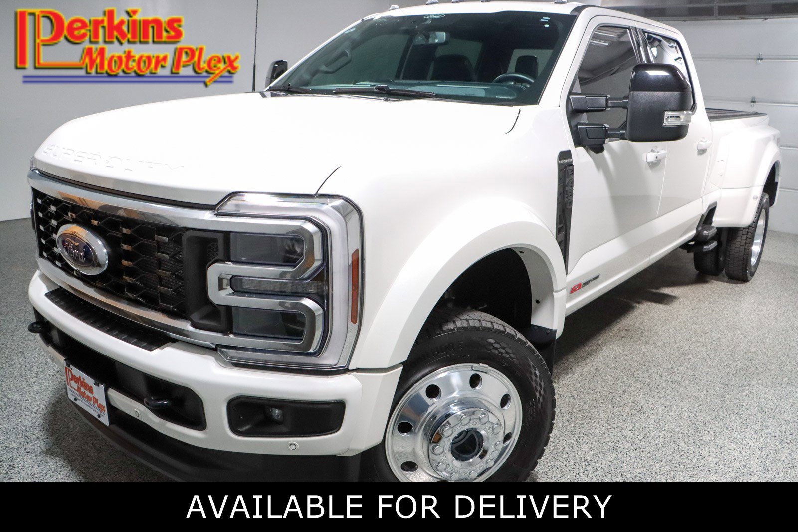 Used 2025 Ford F450 Platinum w/ FX4 Off-Road Package