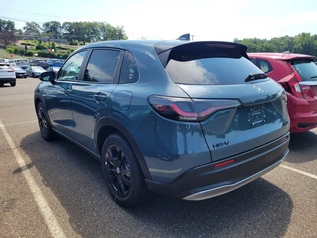 New 2027 Honda HR-V Sport image 4