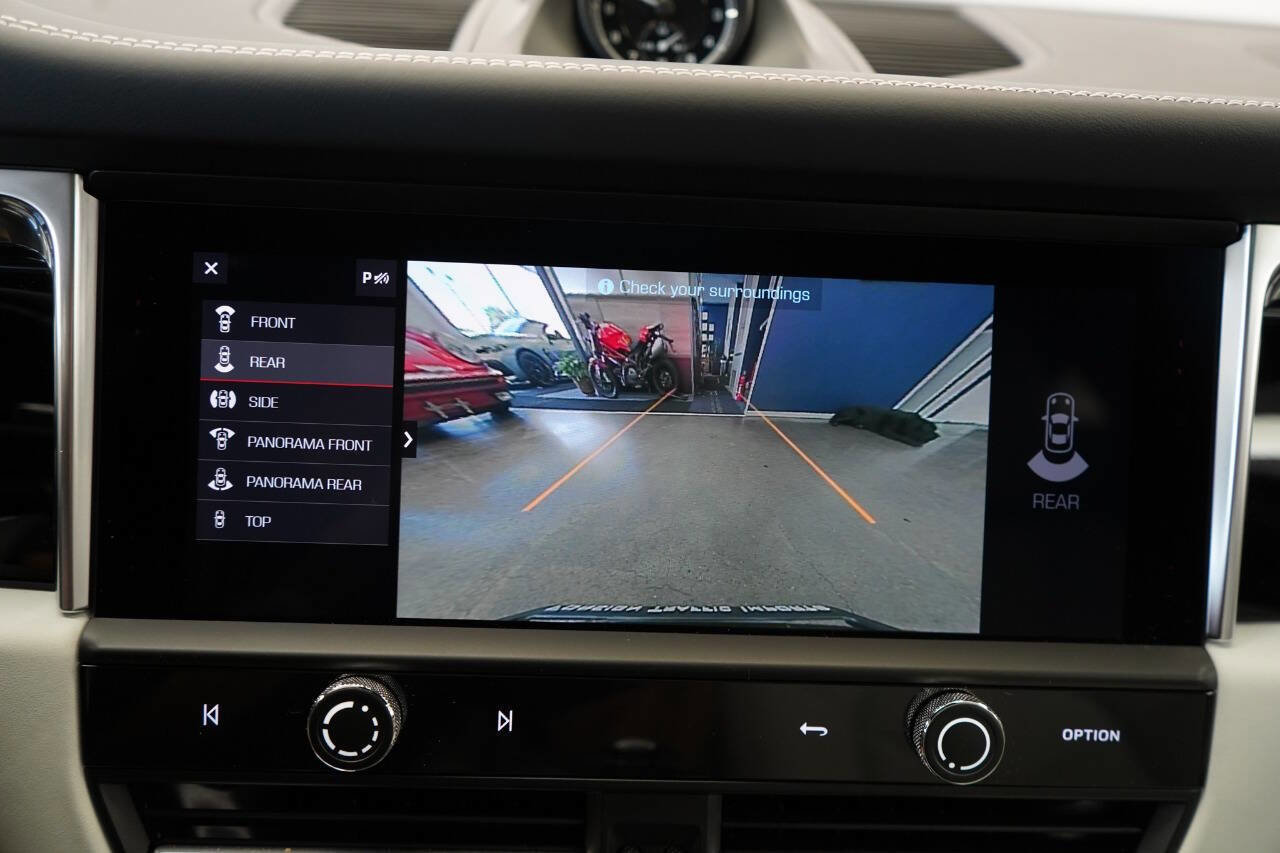 Used 2024 Porsche Macan image 88