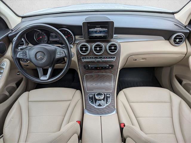 Used 2018 Mercedes-Benz GLC 300 image 18