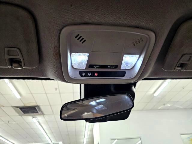 Used 2021 Chevrolet Malibu LT image 23