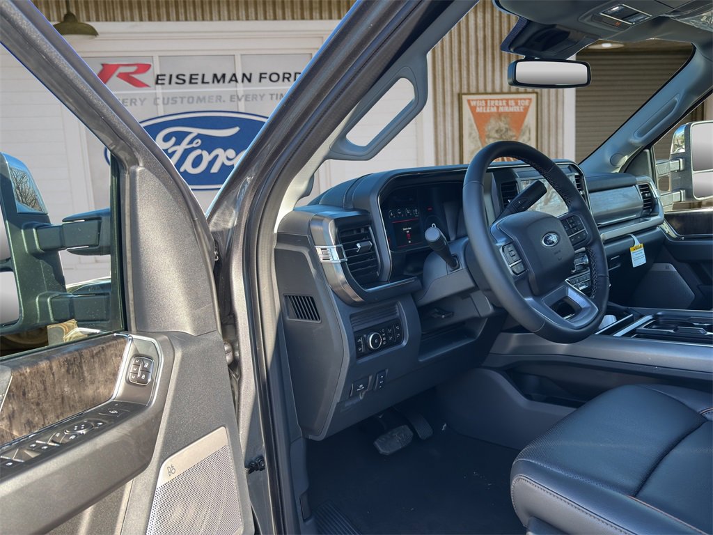 New 2026 Ford F250 Lariat w/ Chrome Package image 35