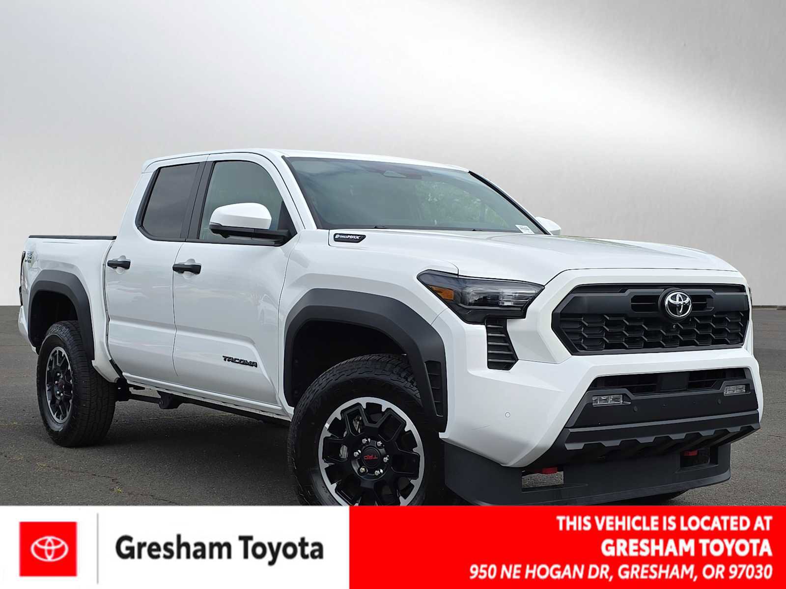 Used 2025 Toyota Tacoma TRD Off-Road w/ TRD Off Road Premium Package AWD/4WD image 1
