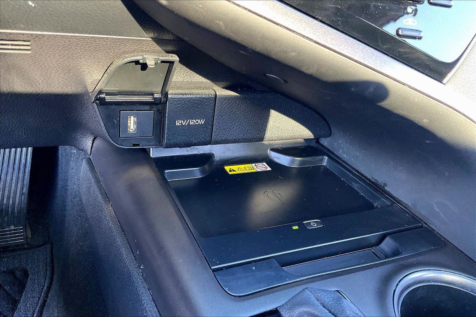 Used 2022 Toyota Camry XSE image 31