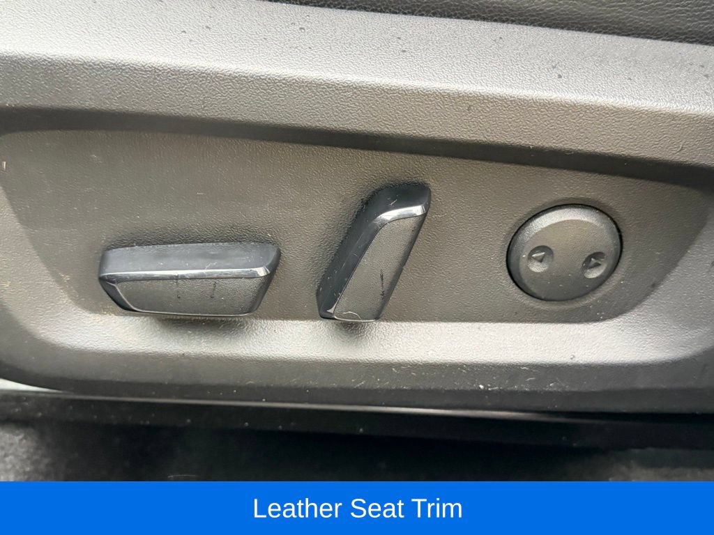 Used 2023 Mitsubishi Outlander SEL AWD/4WD image 21
