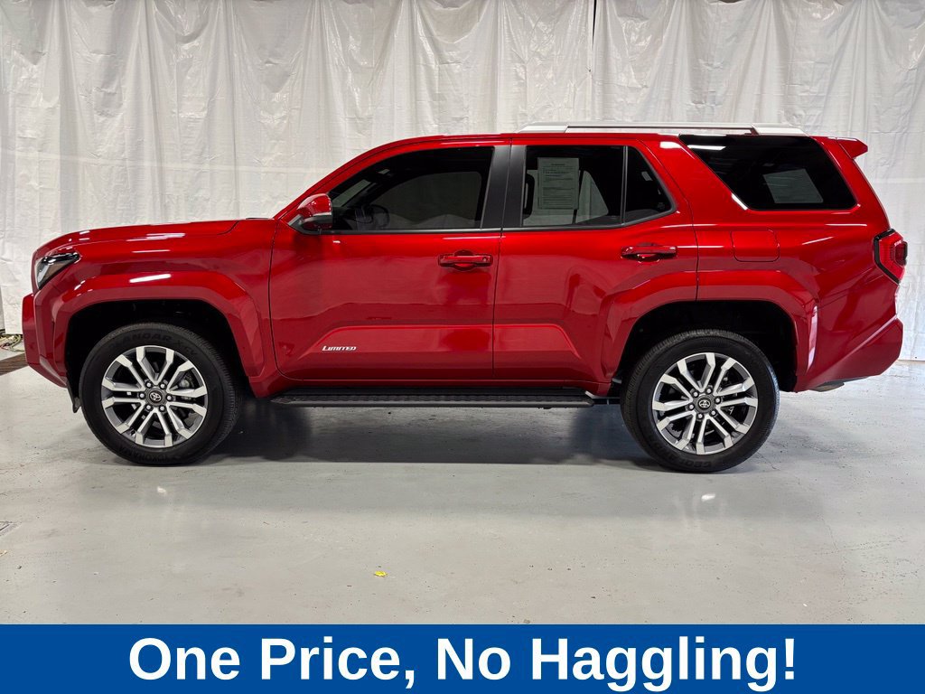 Used 2025 Toyota 4Runner Limited AWD/4WD image 4