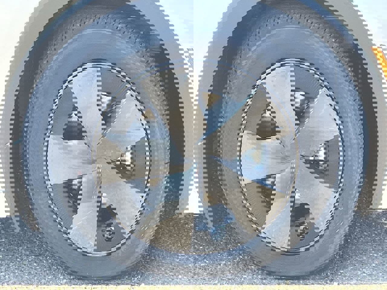 New 2026 Toyota Prius Plug-In Hybrid image 10