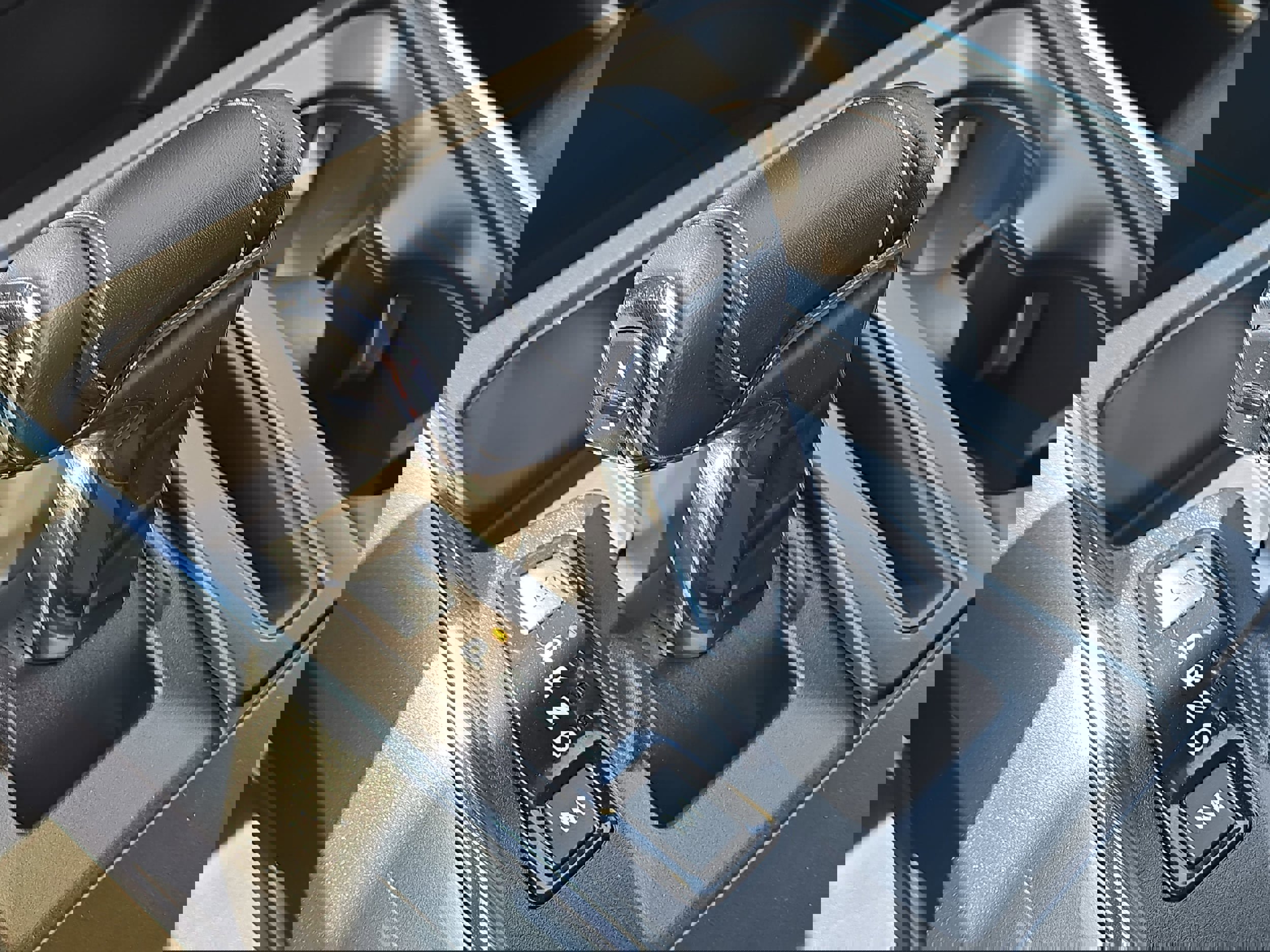 Certified 2022 Ford F150 XLT w/ Equipment Group 302A High image 34