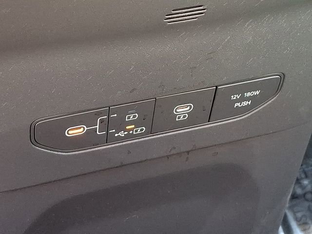 Used 2026 Kia EV9 Light image 32