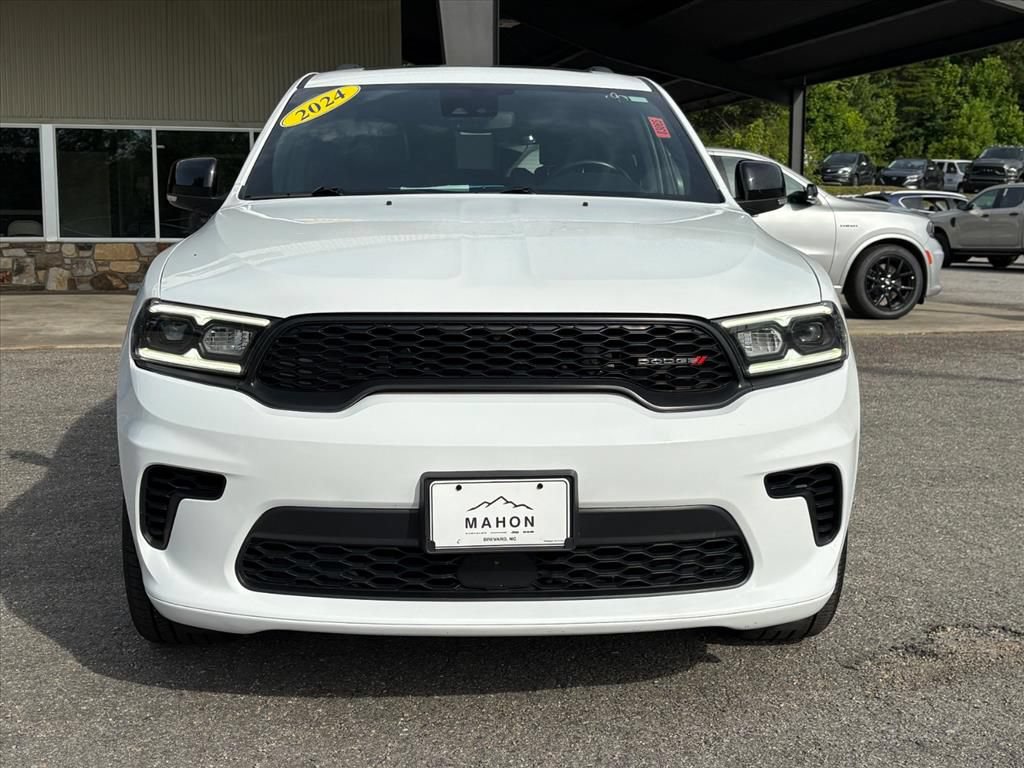 Used 2024 Dodge Durango GT AWD/4WD image 2