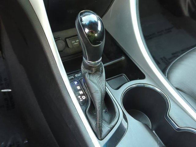 Used 2013 Hyundai Sonata Limited w/ Premium Pkg image 12