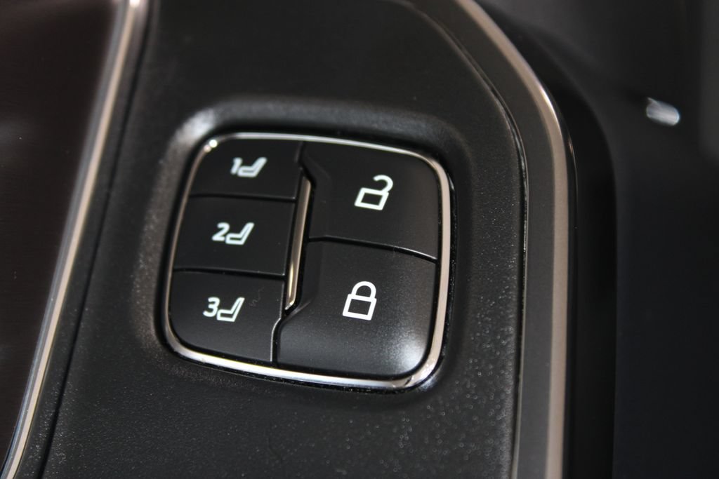 Used 2026 Ford F250 Platinum AWD/4WD image 33