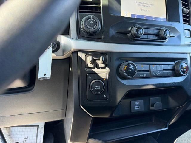 Used 2022 Ford F150 XLT w/ Trailer Tow Package image 29