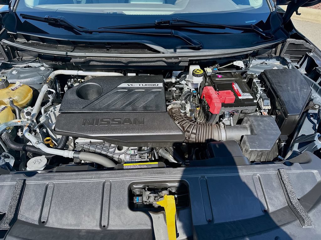 Certified 2023 Nissan Rogue SV FWD image 24