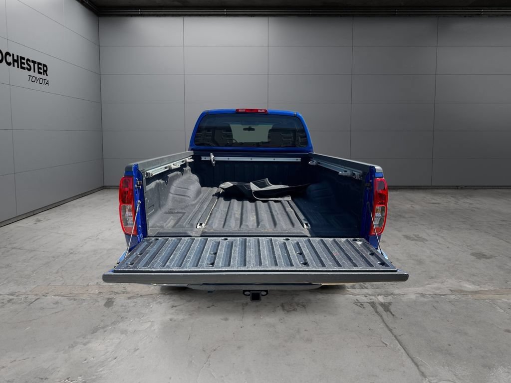 Used 2012 Nissan Frontier SV AWD/4WD image 19