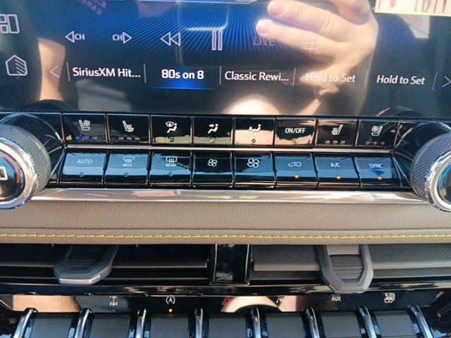 New 2025 Chevrolet Colorado ZR2 w/ Technology Package image 44