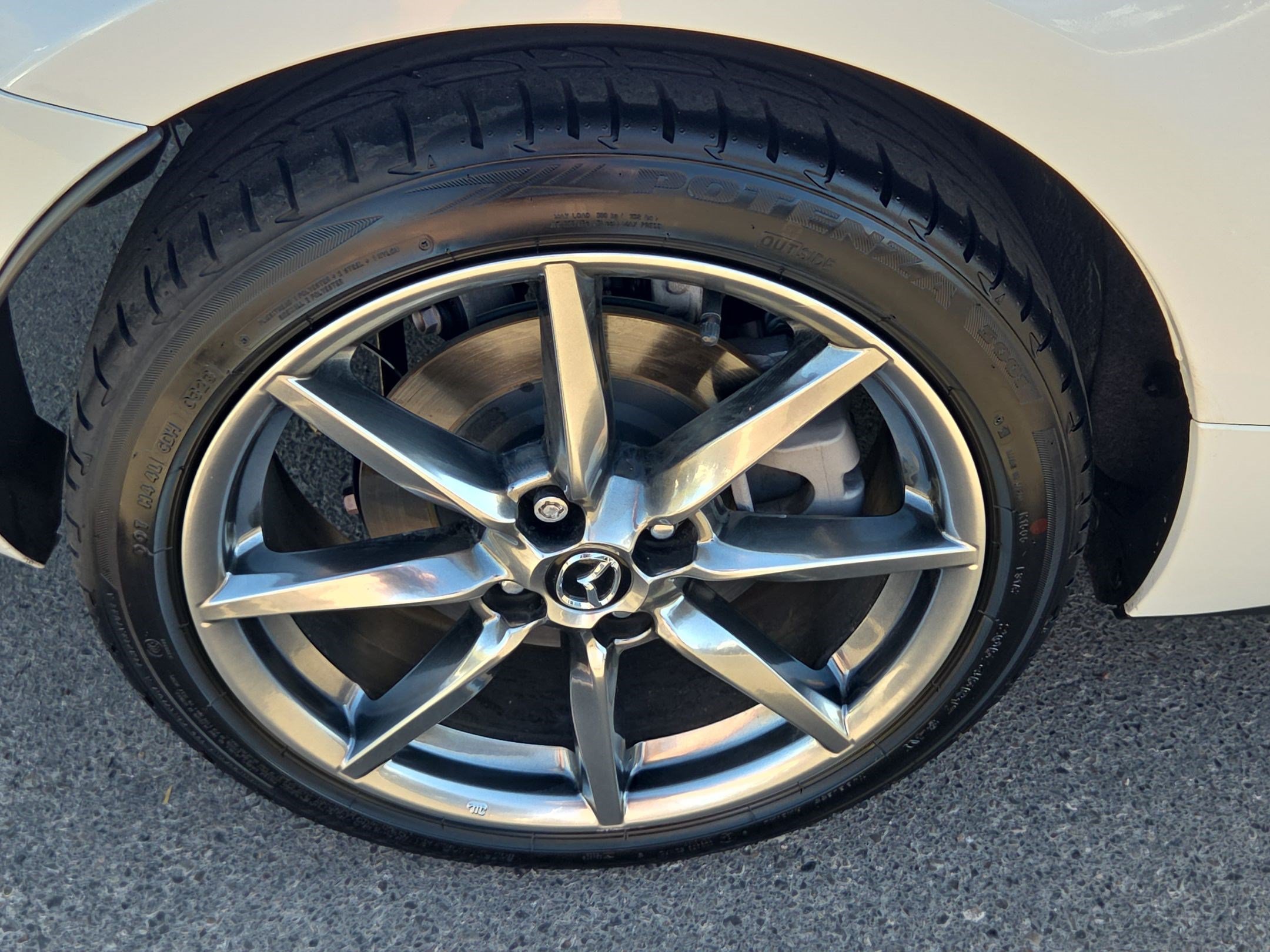 Used 2023 MAZDA MX-5 Miata Grand Touring w/ Weather Package RWD image 12