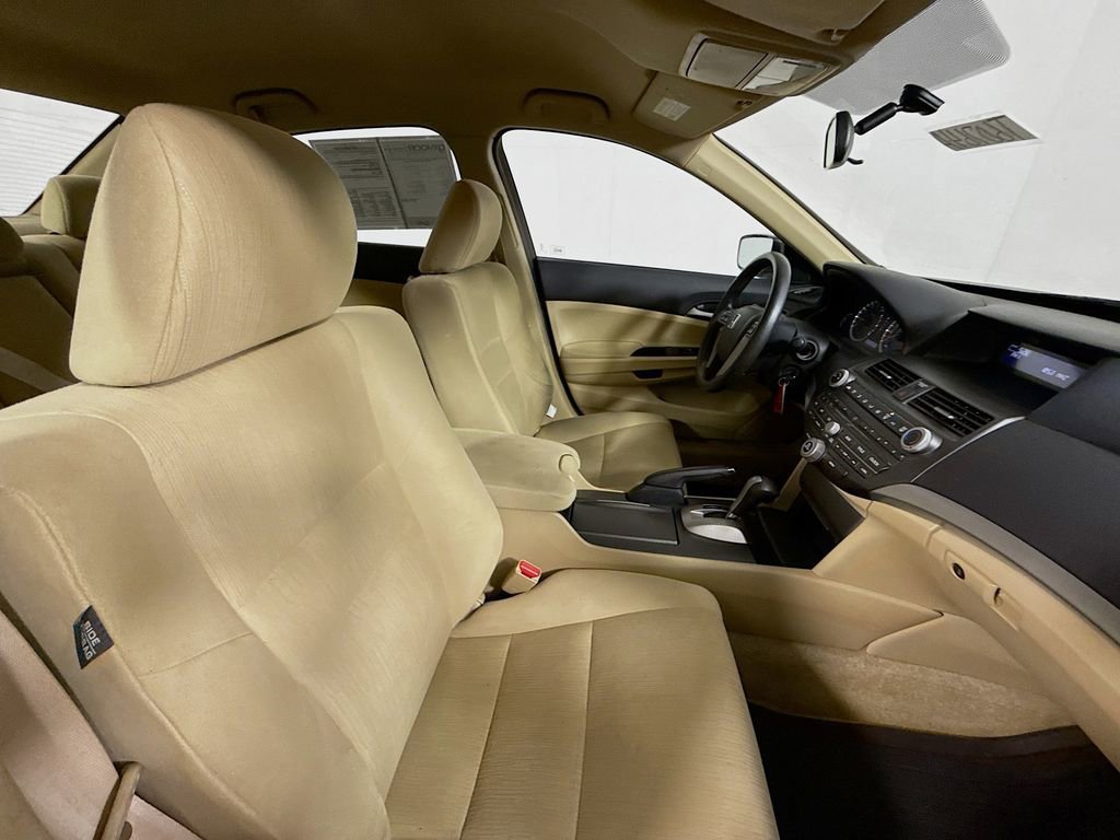 Used 2012 Honda Accord LX image 24