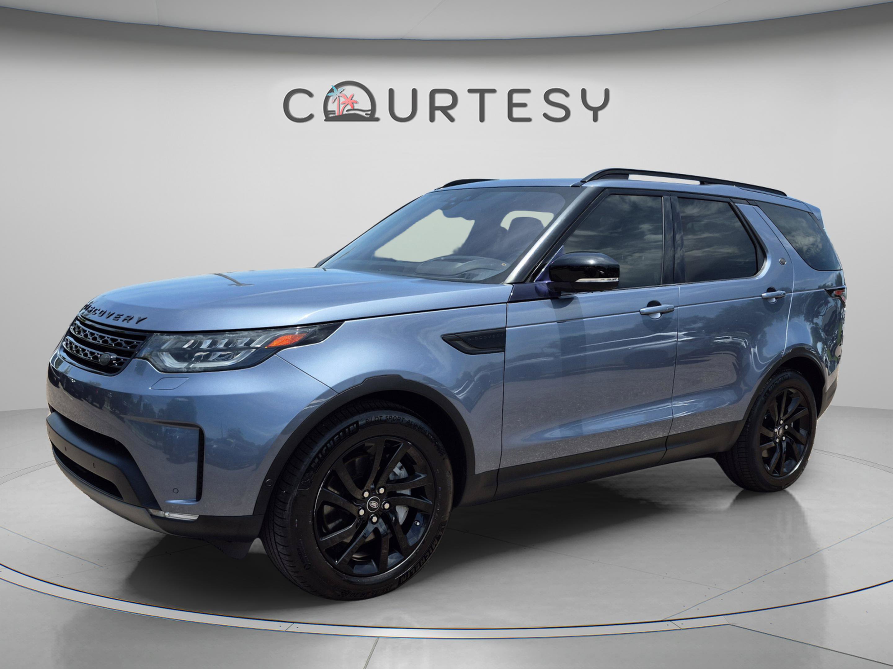 Used 2018 Land Rover Discovery HSE Luxury AWD/4WD image 1