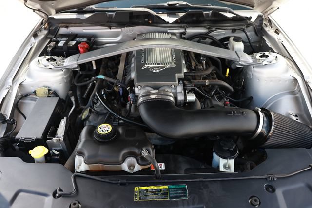 Used 2010 Ford Mustang GT Premium RWD image 50