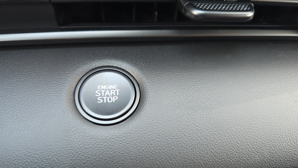 New 2026 Hyundai Elantra Sport FWD image 23