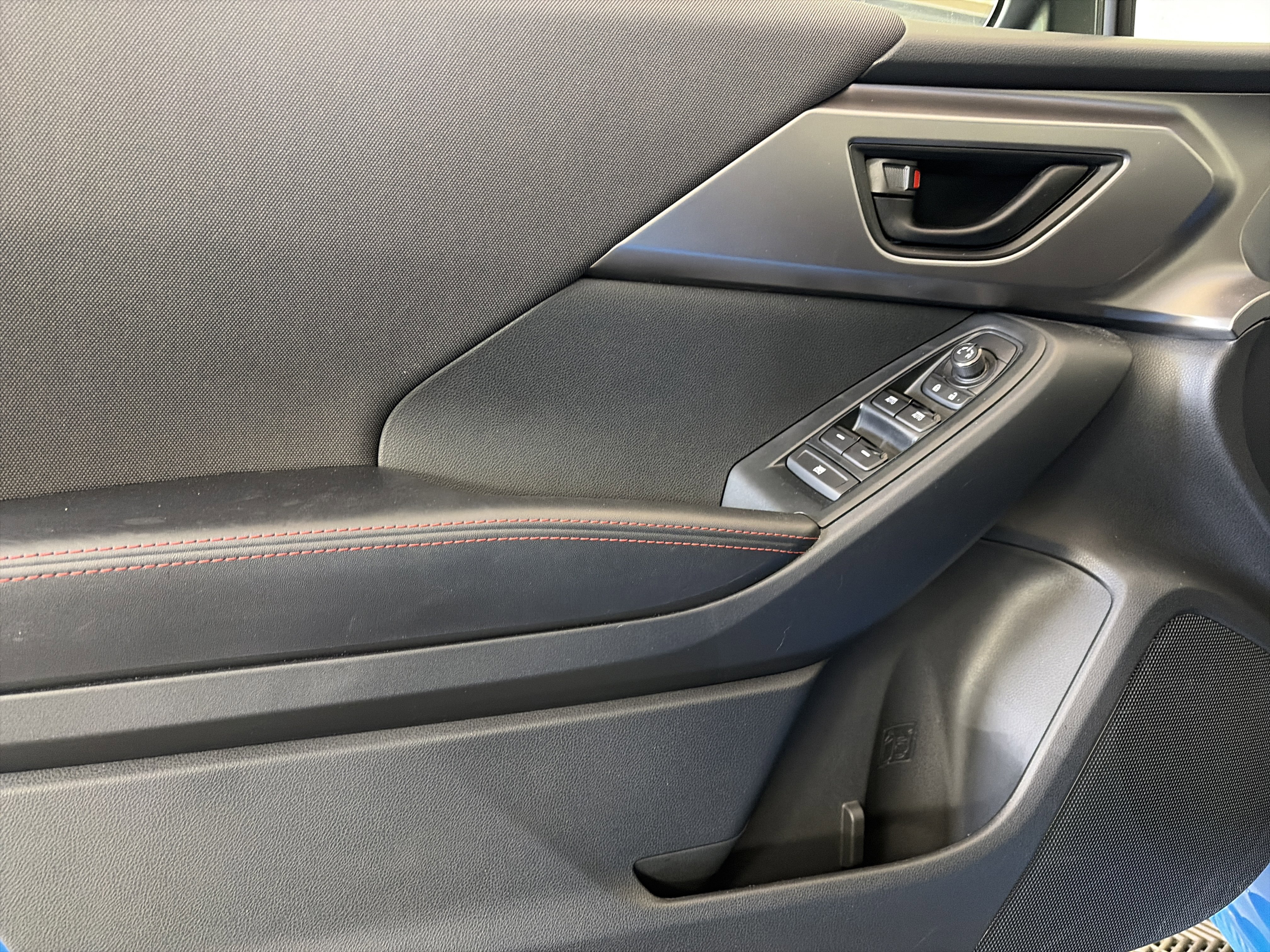 Used 2025 Subaru Impreza 2.0i Sport image 14