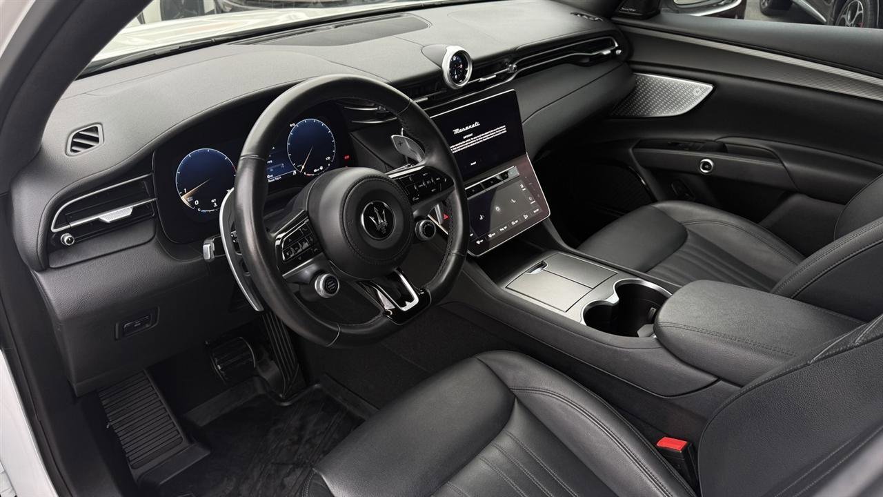 Used 2023 Maserati Grecale GT AWD/4WD image 29