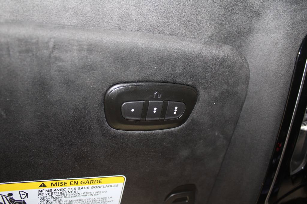 Used 2023 Jeep Grand Wagoneer L Series II image 44