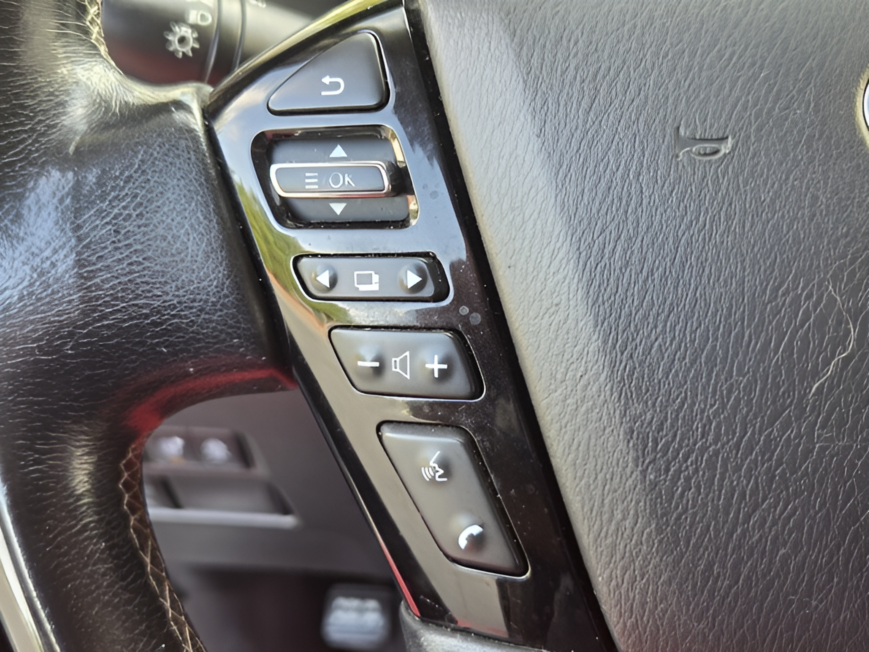 Used 2020 INFINITI QX80 Luxe w/ Proassist Package RWD image 24