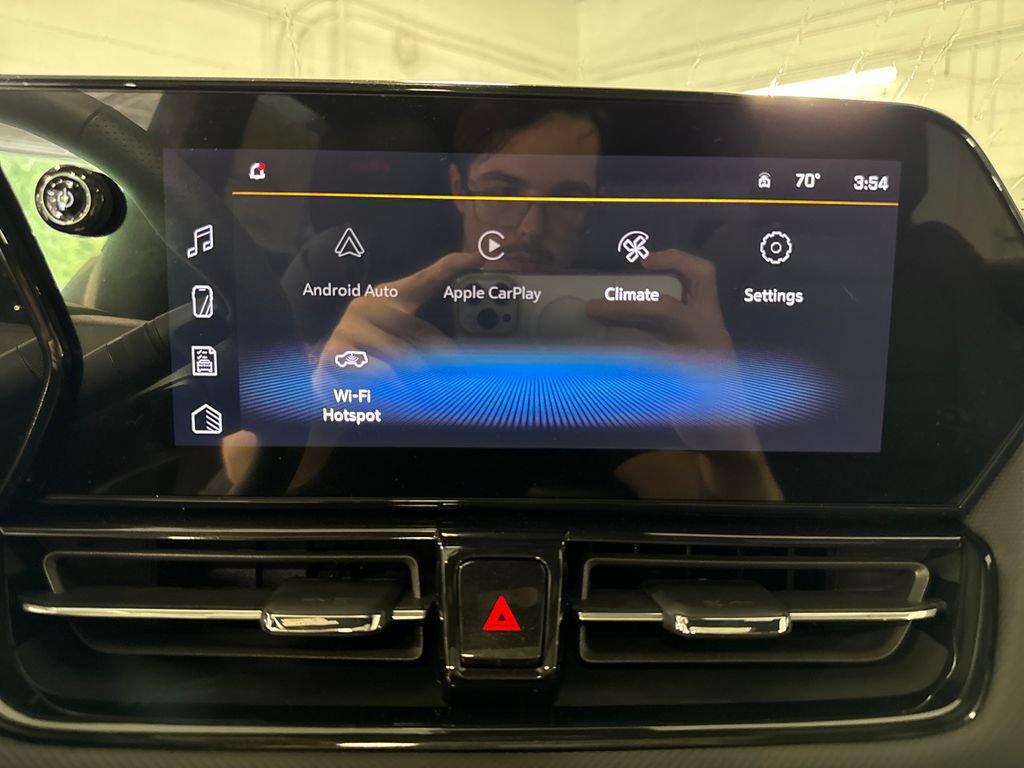 New 2026 Chevrolet TrailBlazer RS w/ Convenience Package AWD/4WD image 13
