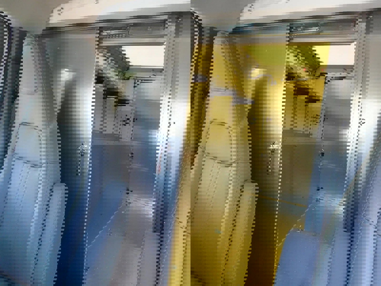 New 2025 GMC Savana 3500 w/ Power Convenience Package image 18