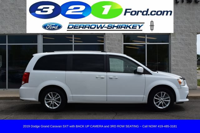 Used 2019 Dodge Grand Caravan SXT FWD image 3
