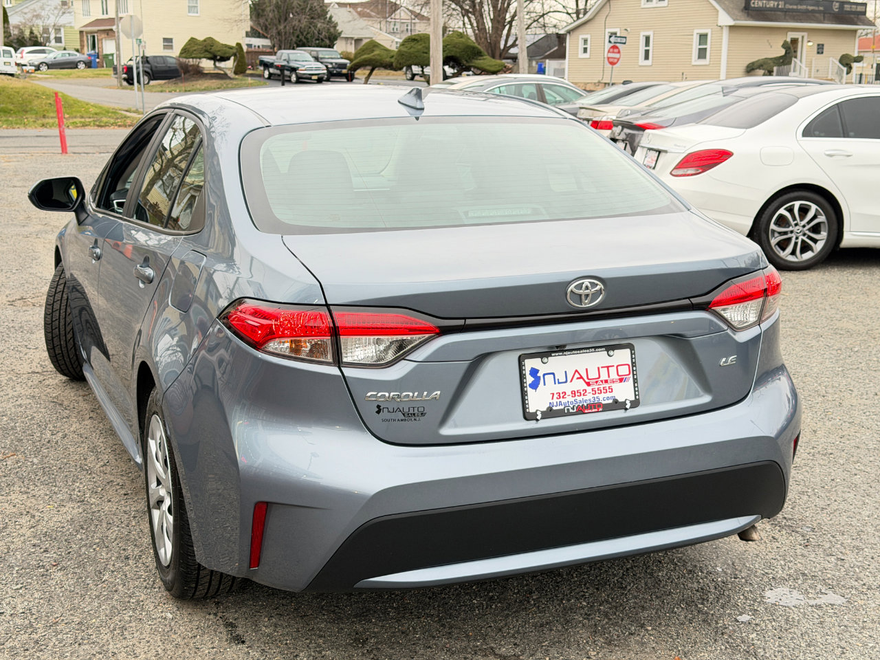 Used 2022 Toyota Corolla LE image 72