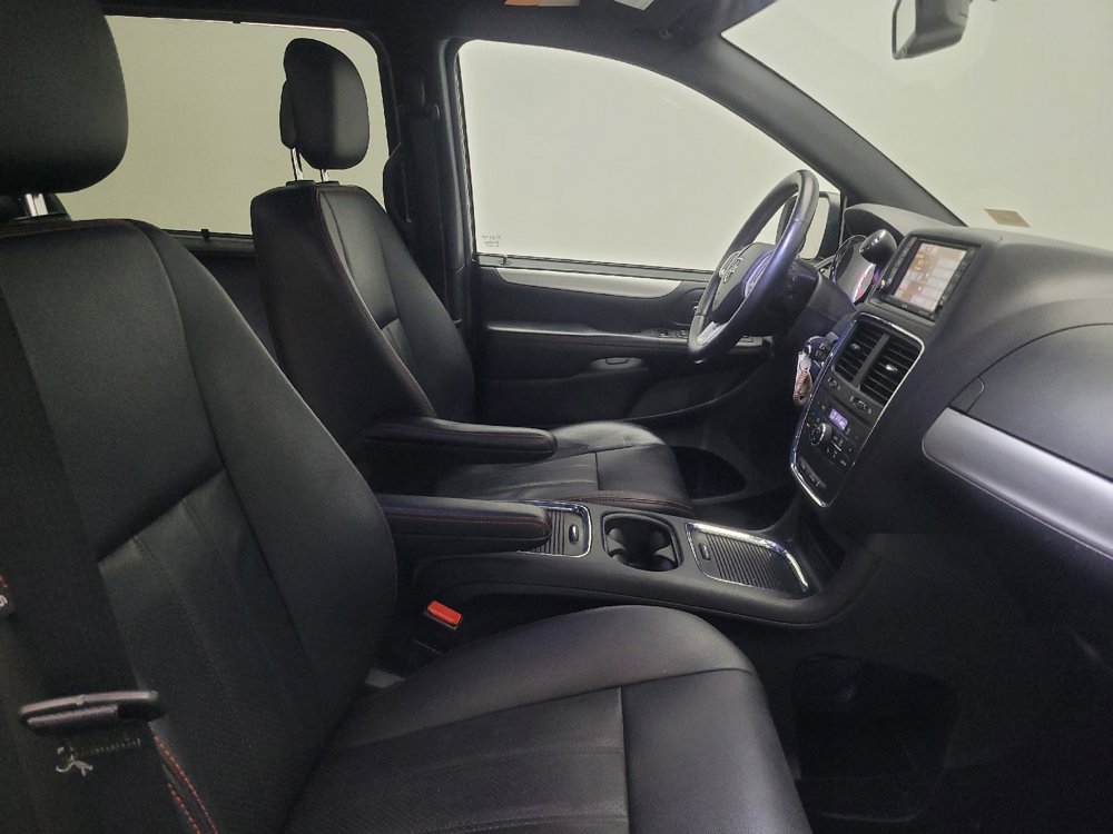 Used 2017 Dodge Grand Caravan GT FWD image 21