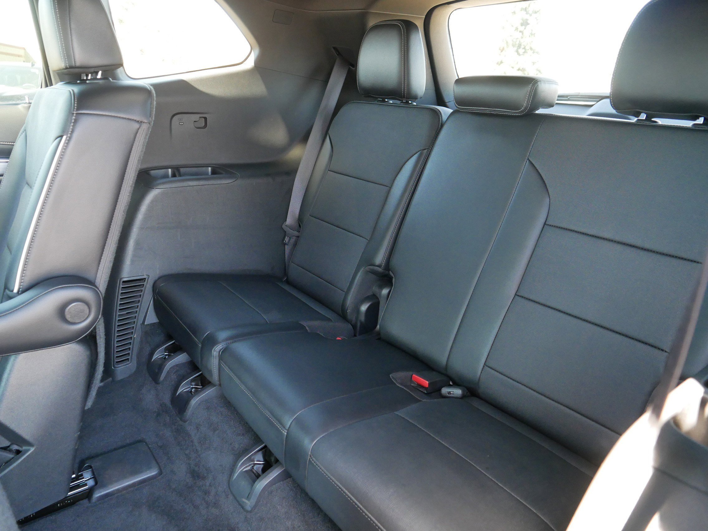 Used 2025 Buick Enclave Preferred image 35