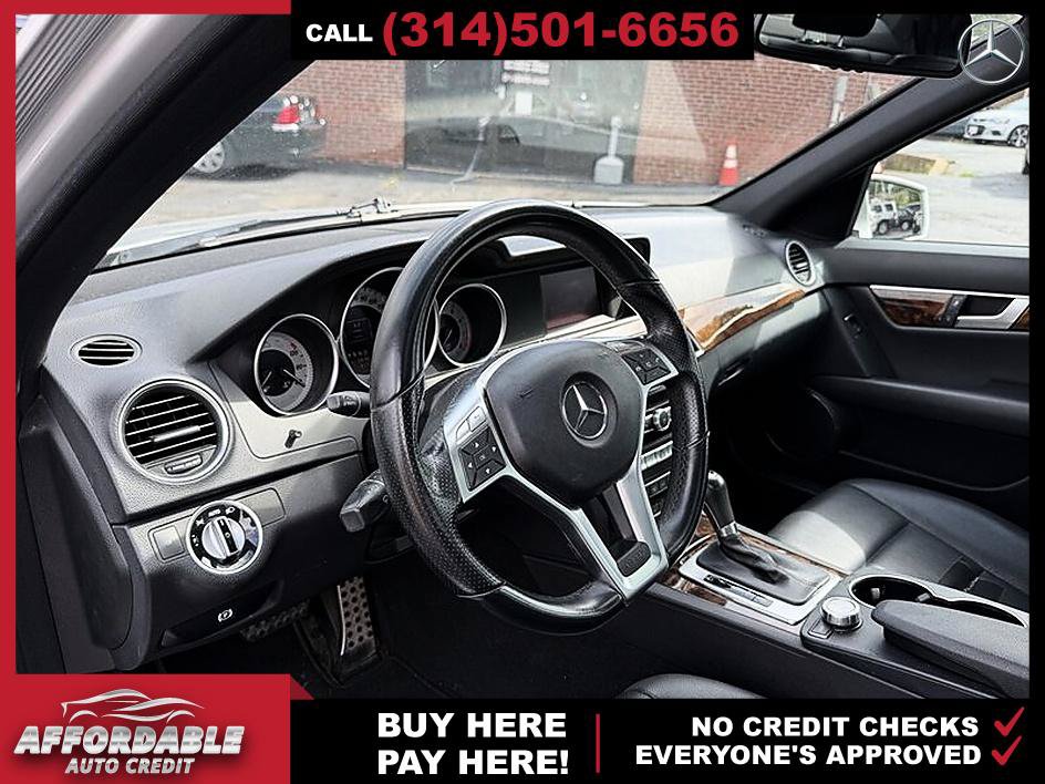 Used 2012 Mercedes-Benz C 300 4MATIC Sedan image 9