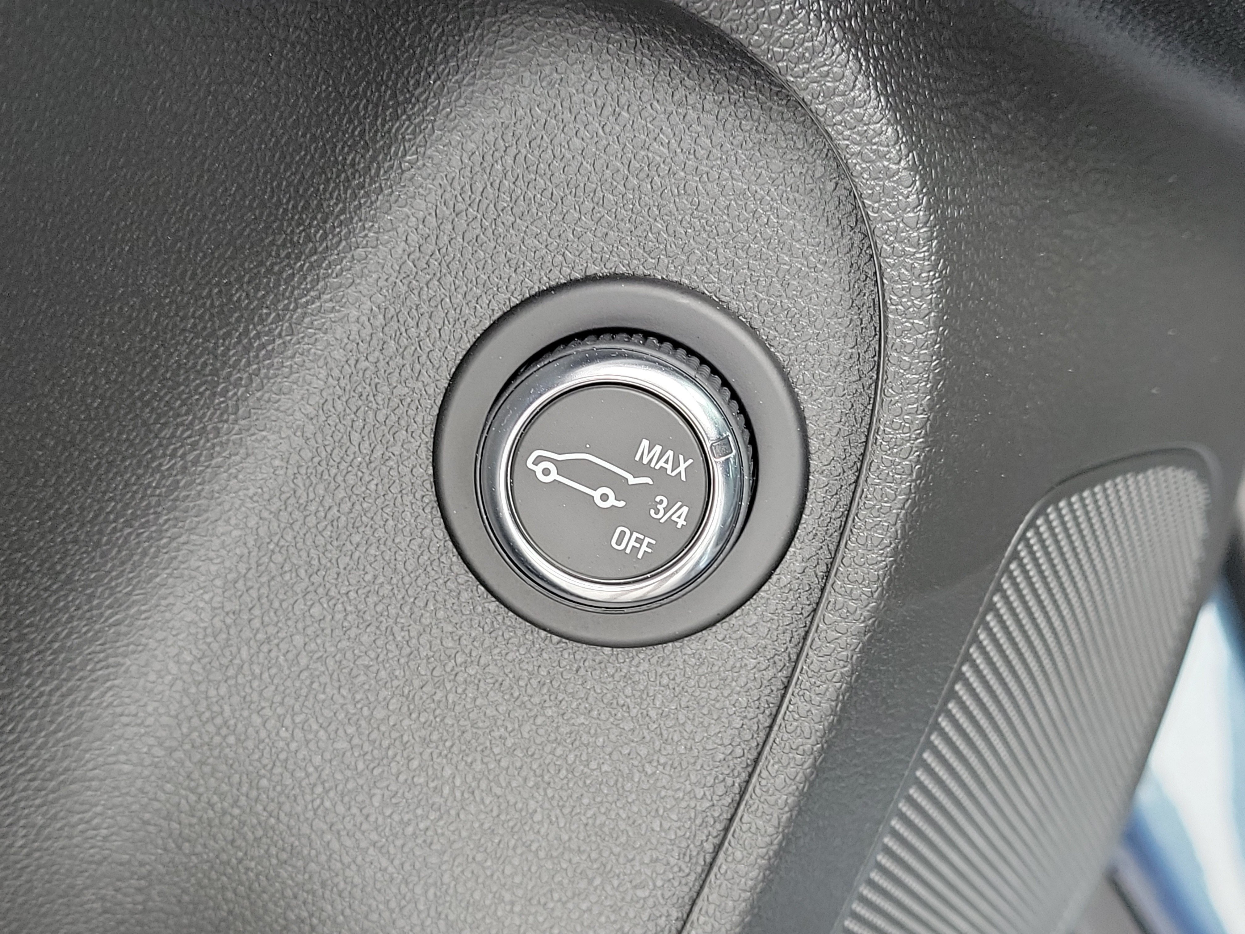 Used 2025 Buick Envista Sport Touring w/ Convenience I Package FWD image 21