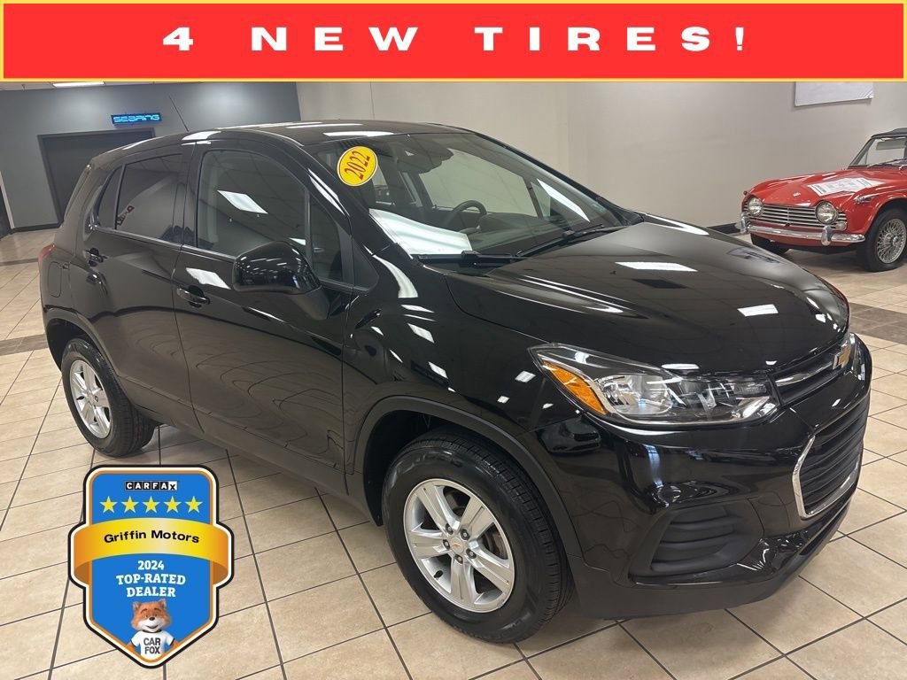 Used 2022 Chevrolet Trax LS w/ Tint and Cruise Package
