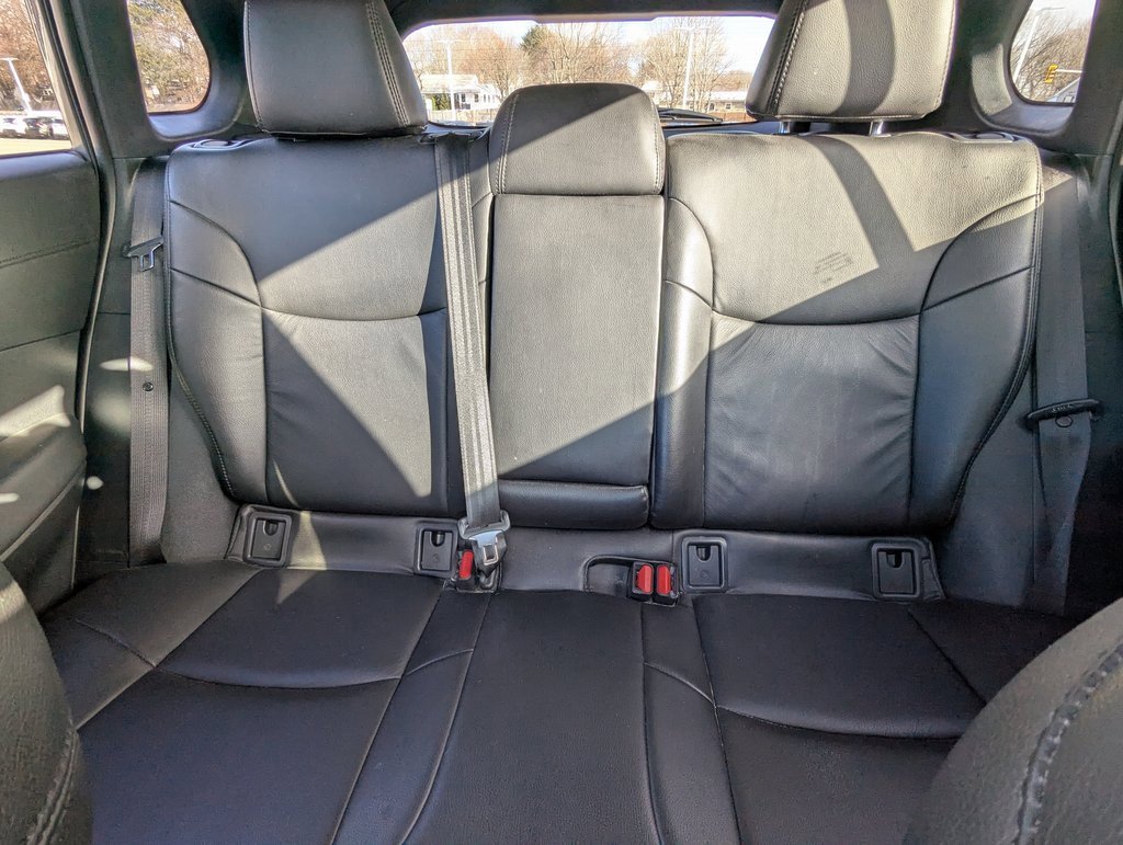 Used 2023 Toyota Corolla Cross XSE image 19