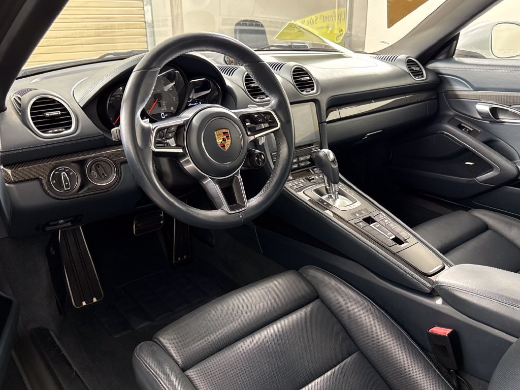 Used 2017 Porsche 718 Boxster S RWD image 10