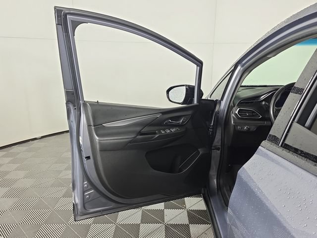Certified 2023 Chevrolet Bolt LT FWD image 21