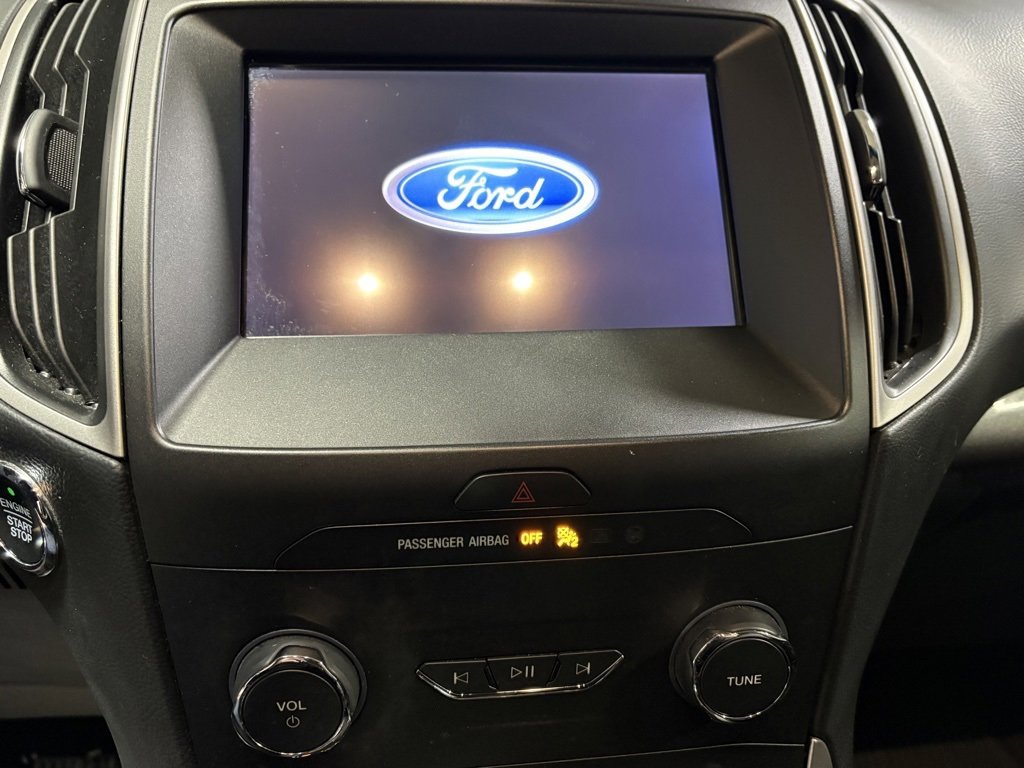 Used 2020 Ford Edge SEL w/ Convenience Package image 17