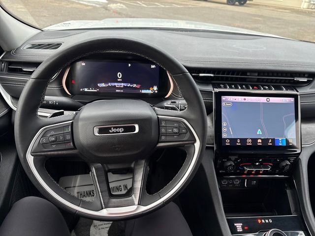 Used 2023 Jeep Grand Cherokee L Limited image 19