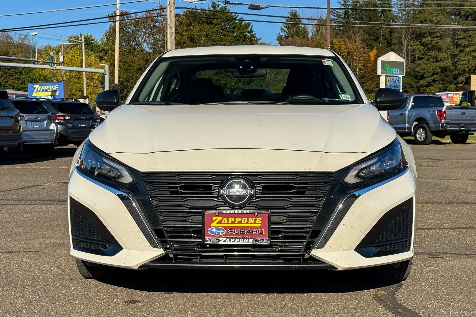 Used 2024 Nissan Altima 2.5 SV image 8