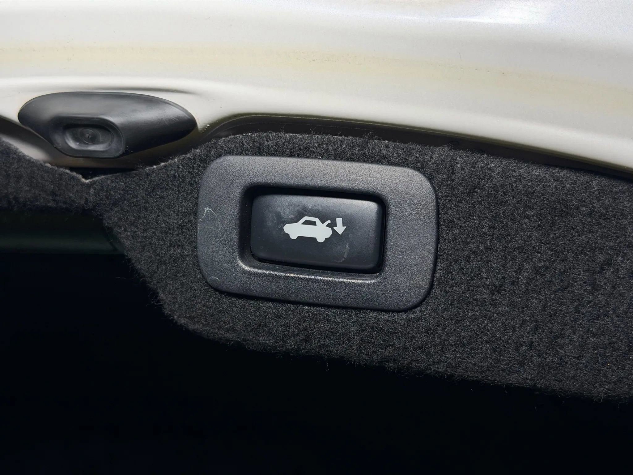 Used 2009 Lexus LS 460 AWD w/ Comfort Seating Pkg image 17